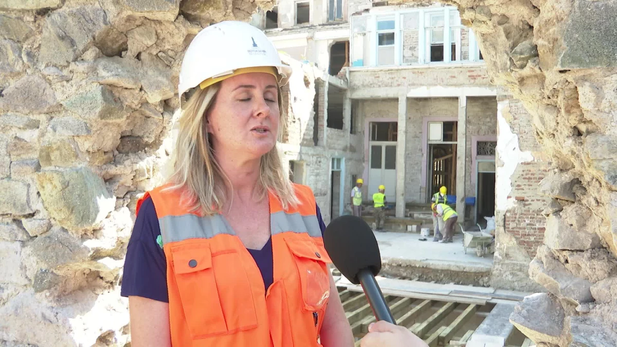 İzmir Büyükşehir Belediyesi, tarihi yapıların restorasyonunu tamamlıyor