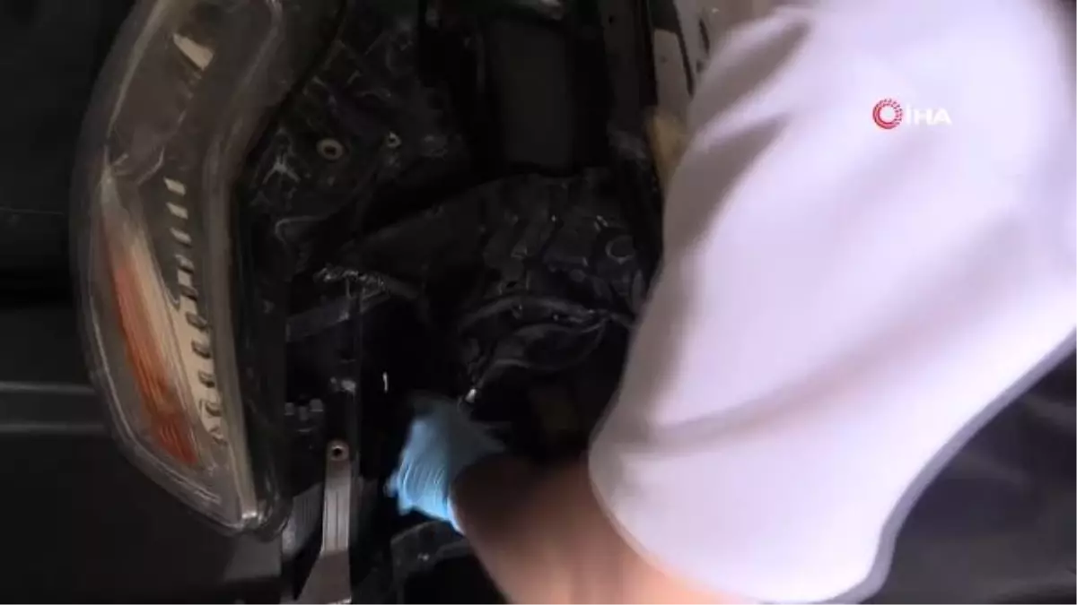 Kapıkule'de 200 adet kaçak cep telefonu yakalandı