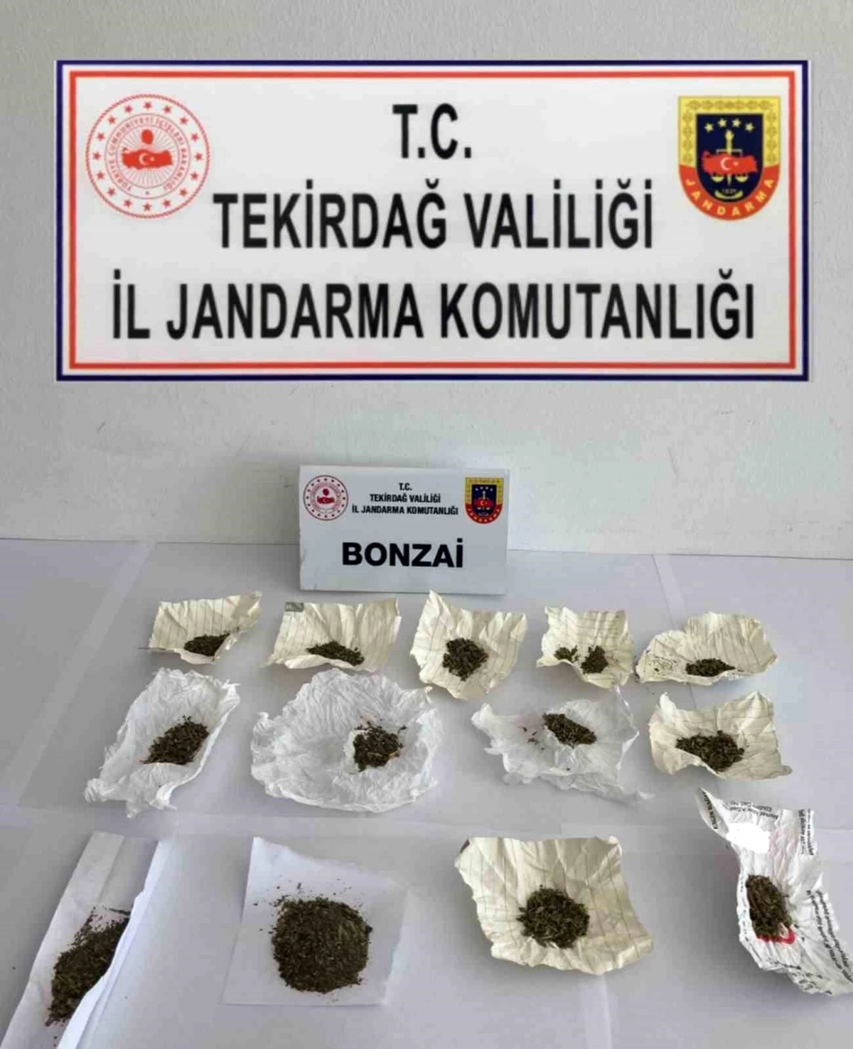 Tekirdağ\'da Uyuşturucu Operasyonu: 23 Zanlı Yakalandı