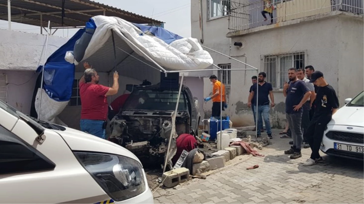 Çalınan otomobil deprem çadırında parçalanmış halde bulundu