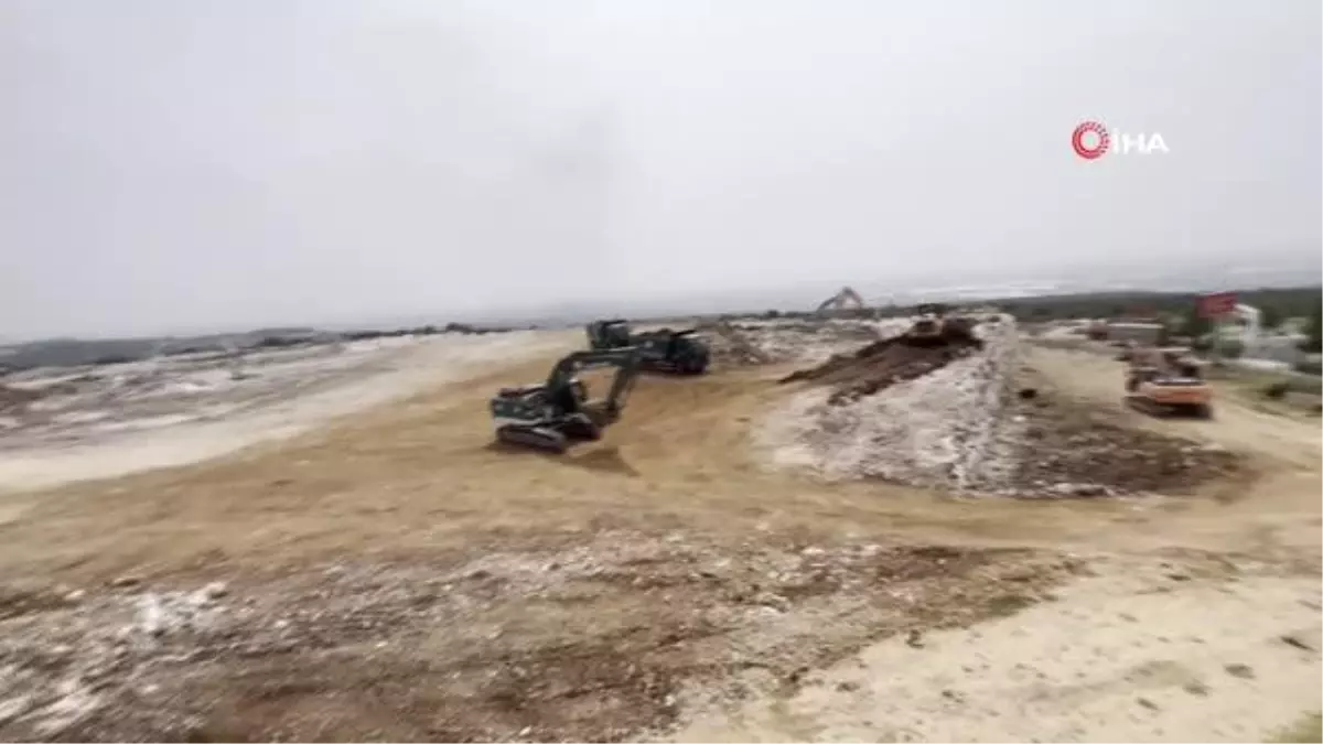 Hatayspor\'un Mersin\'de konaklayacağı ve idman yapacağı tesis hızla yapılıyor