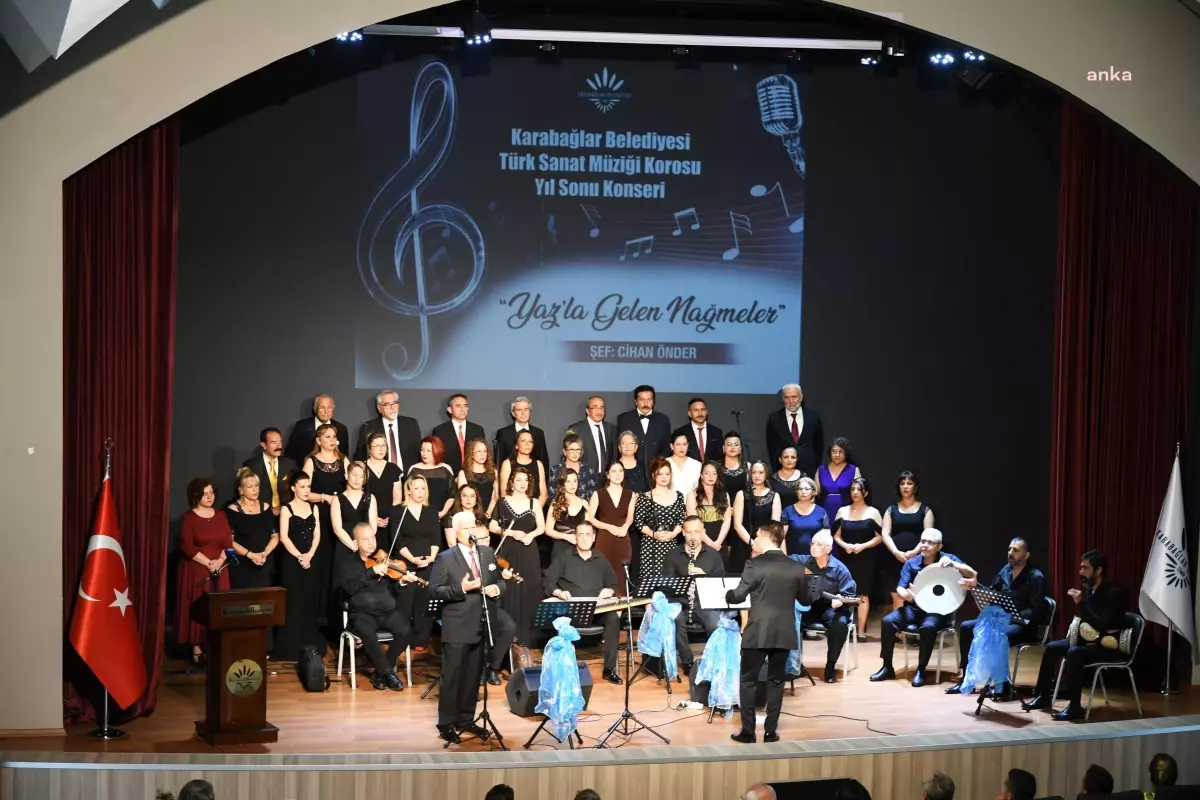 Karabağlar Tsm Korosu'ndan 'Yaza Merhaba' Konseri