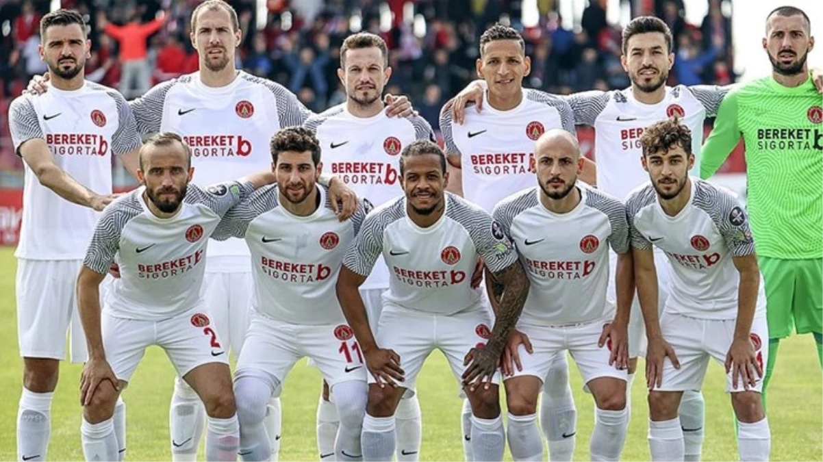 Ümraniyespor Başkanı Tarık Aksar, küme düşmenin kaldırılması için TFF\'ye başvuracak