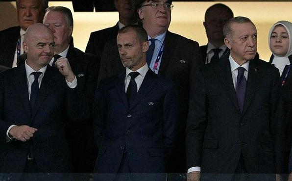 Cumhurbaşkanı Erdoğan, Devler Ligi finali için Atatürk Olimpiyat Stadı''nda