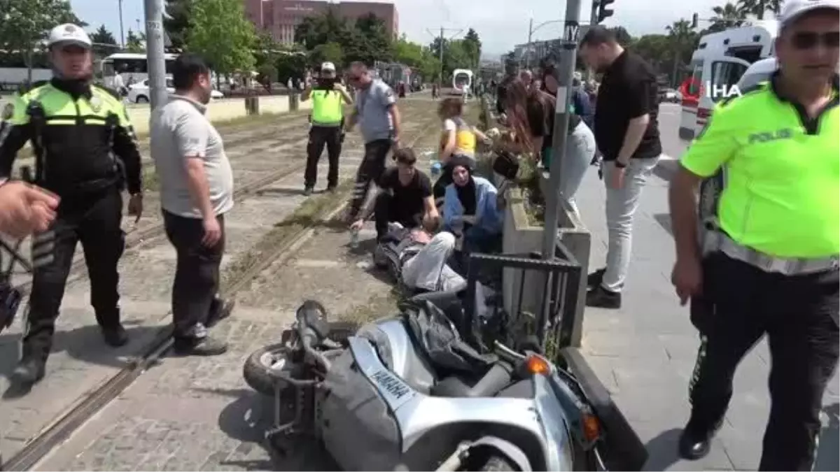 Samsun'da Tramvay Motosiklete Çarptı: 1 Yaralı