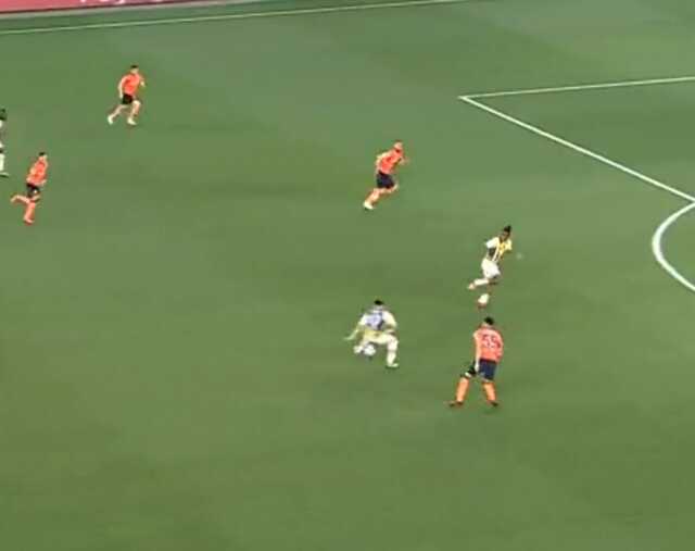 50'inci saniyede öne geçtiler! Hatayı affetmeyen Arda Güler'den Batshuayi'ye harika asist 50'inci saniyede öne geçtiler! Hatayı affetmeyen Arda Güler'den Batshuayi'ye harika asist