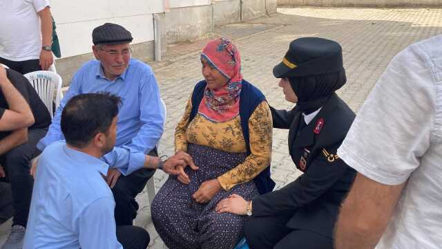 Fırat Kalkanı bölgesinde teröristlere ağır darbe: 7'si etkisiz hale getirildi, sözde karargah imha edildi