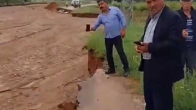 Kırıkkale'de sel felaketi nedeniyle evleri su bastı, duvarları yıkılan ağırdaki koyunlar sele kapıldı