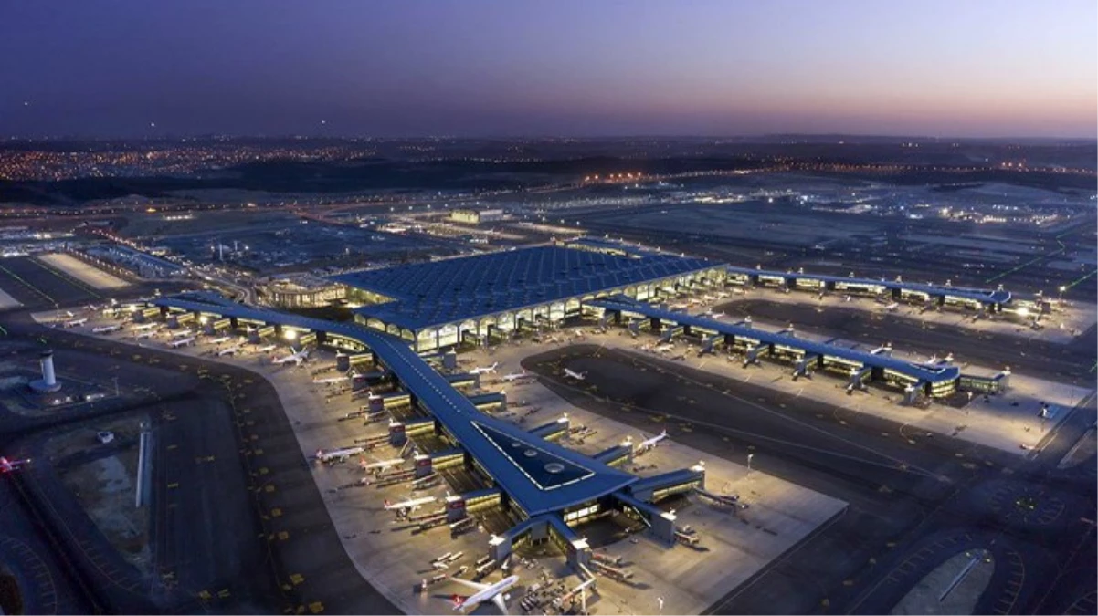 İstanbul Havalimanı\'nda tüm zamanların uçuş rekoru kırıldı