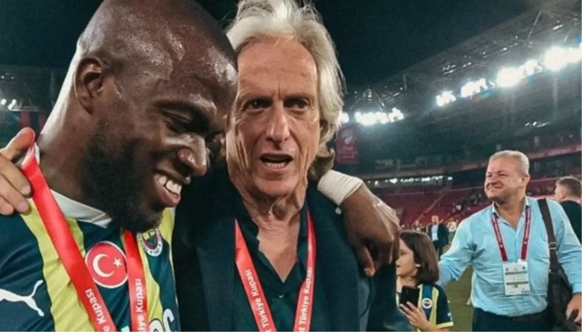 Jorge Jesus Fenerbahçe\'den Ayrıldı mı?