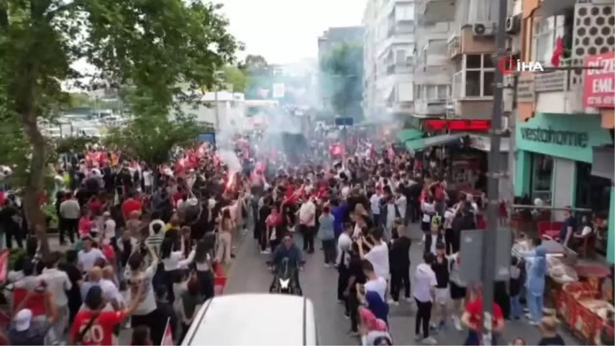 Pendikspor Celebrates Promotion to Super League with Enthusiasm