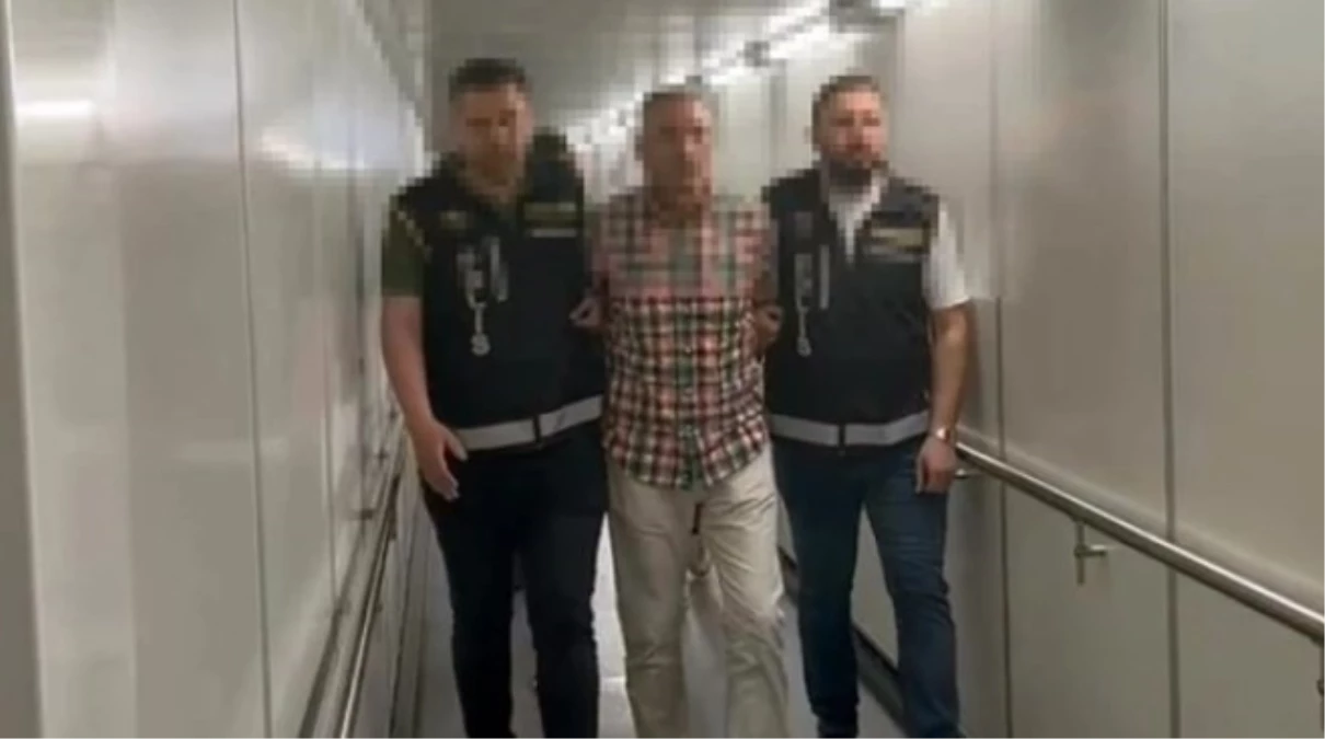 Sarallar suç örgütü lideri İstanbul Havalimanı\'nda yakalandı