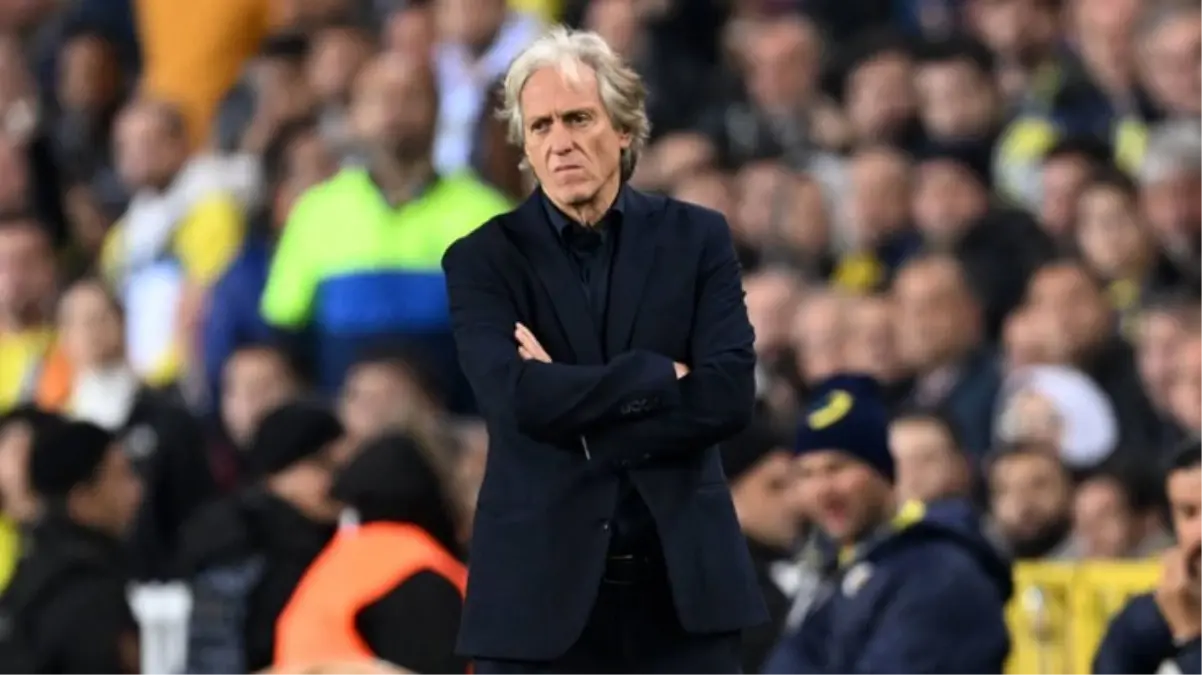 Fenerbahçe, teknik direktör Jorge Jesus ile yollarını ayırdığını açıkladı