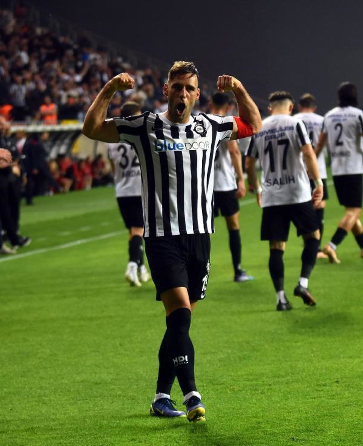 Altay\'da transfer yasağına rağmen gol kralı Paixao serbest kaldı