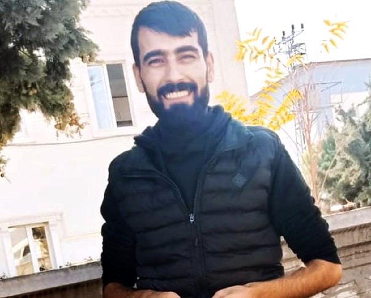 Adıyaman\'da Hasarlı Evin Pencerelerini Sökmek İsteyen Kişi Hayatını Kaybetti