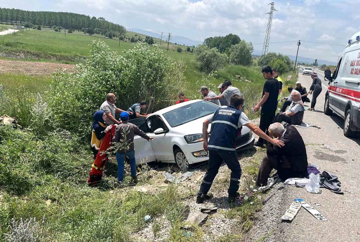Kütahya\'da trafik kazası: 2 ölü, 4 yaralı