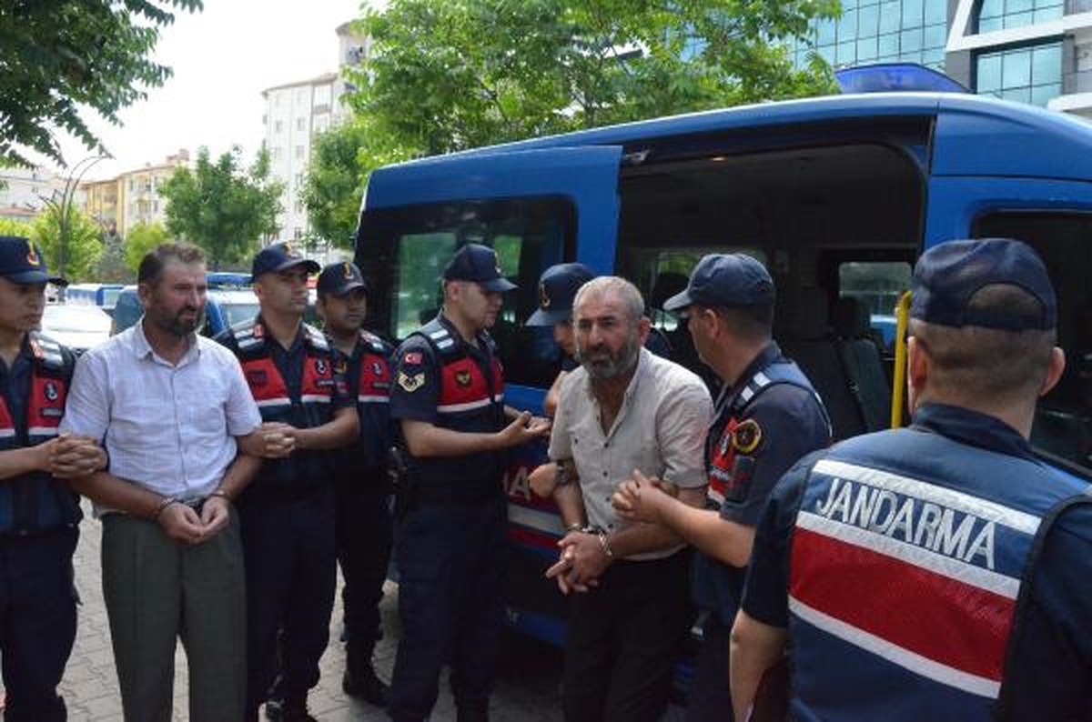 20 yıl önce işlenen cinayetin şüphelileri, zaman aşımına 3,5 ay kala yakalandı