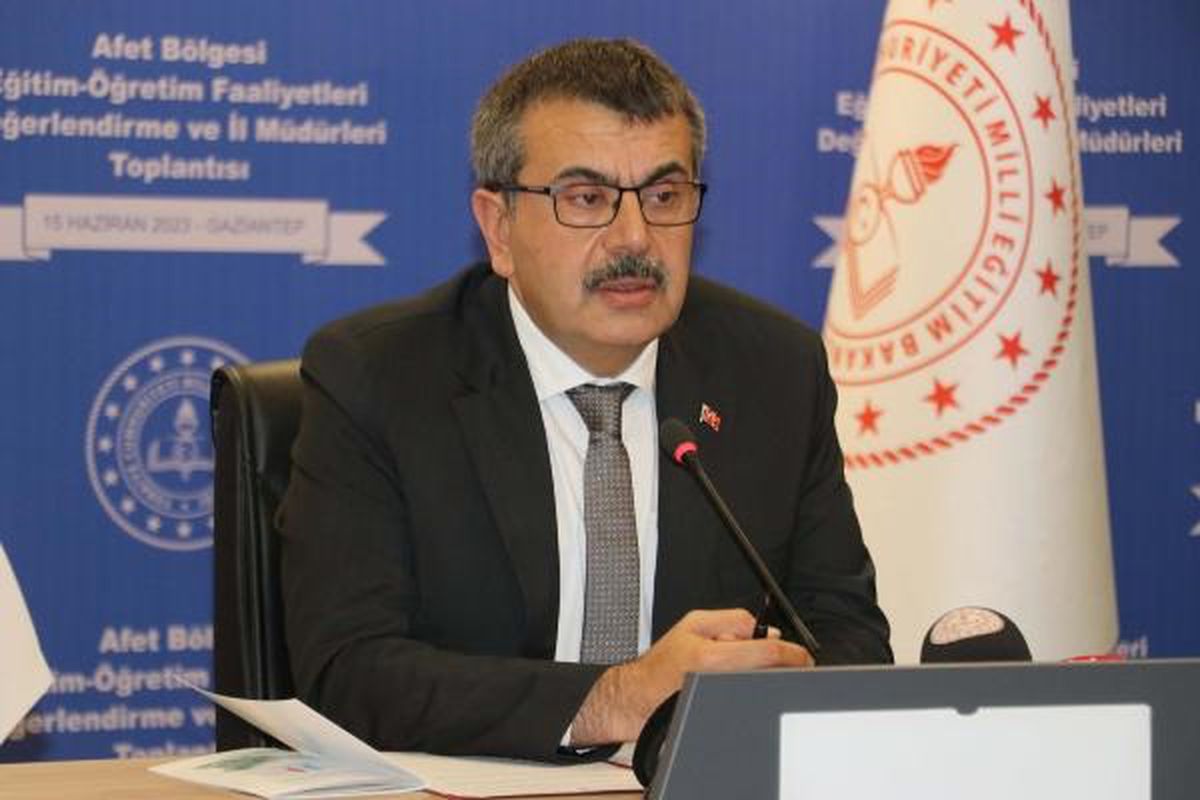 Milli Eğitim Bakanı Yusuf Tekin: Eylül ayında okullar deprem öncesi koşullara kavuşmuş olacak