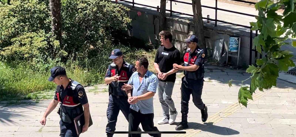 İznik\'te Villa Soygunu Yapan 3 Şüpheli Tutuklandı