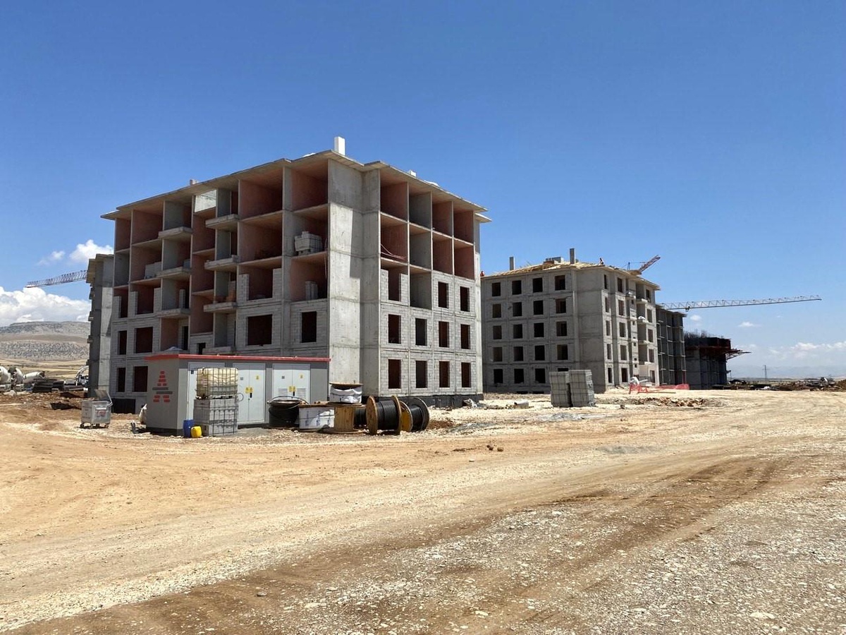 Adıyaman\'da Kalıcı Konutlar Hızla Yükseliyor