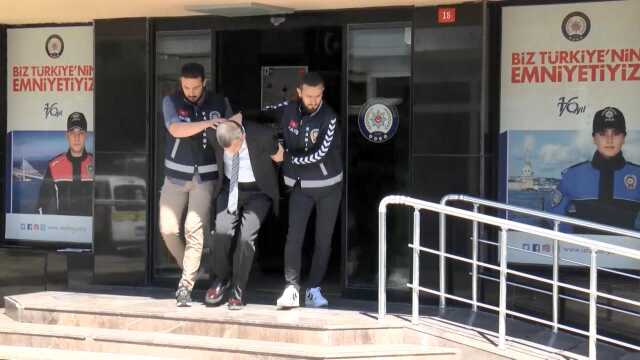 Diş hekimini 21 bıçak darbesiyle öldüren sanık: Çakralarımın kapalı olduğunu ve çakralarımı açacağını söyledi Diş hekimini 21 bıçak darbesiyle öldüren sanık: Çakralarımın kapalı olduğunu ve çakralarımı açacağını söyledi