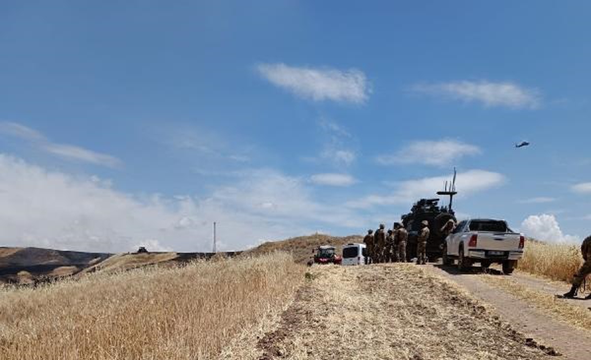 Diyarbakır\'da arazi anlaşmazlığından çıkan silahlı kavgada 8 kişi öldü