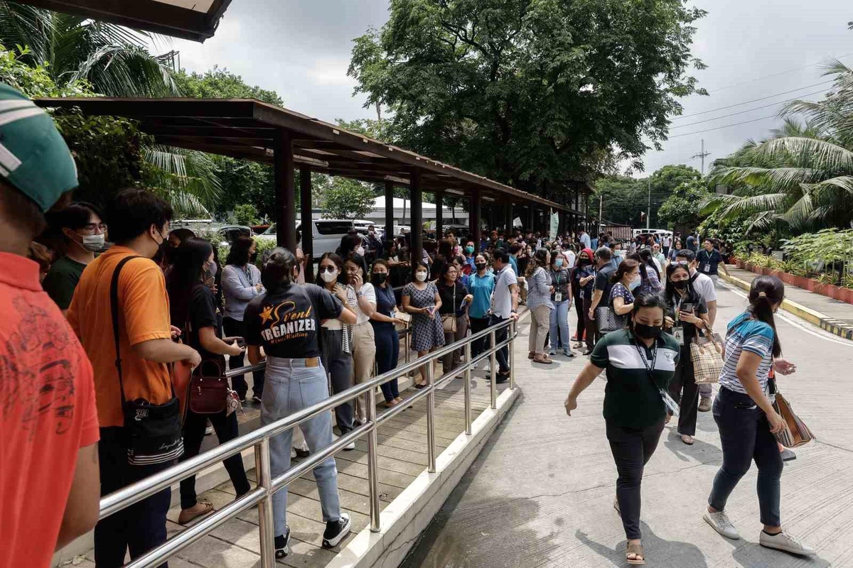 Filipinler\'de 6.3 Büyüklüğünde Deprem Meydana Geldi