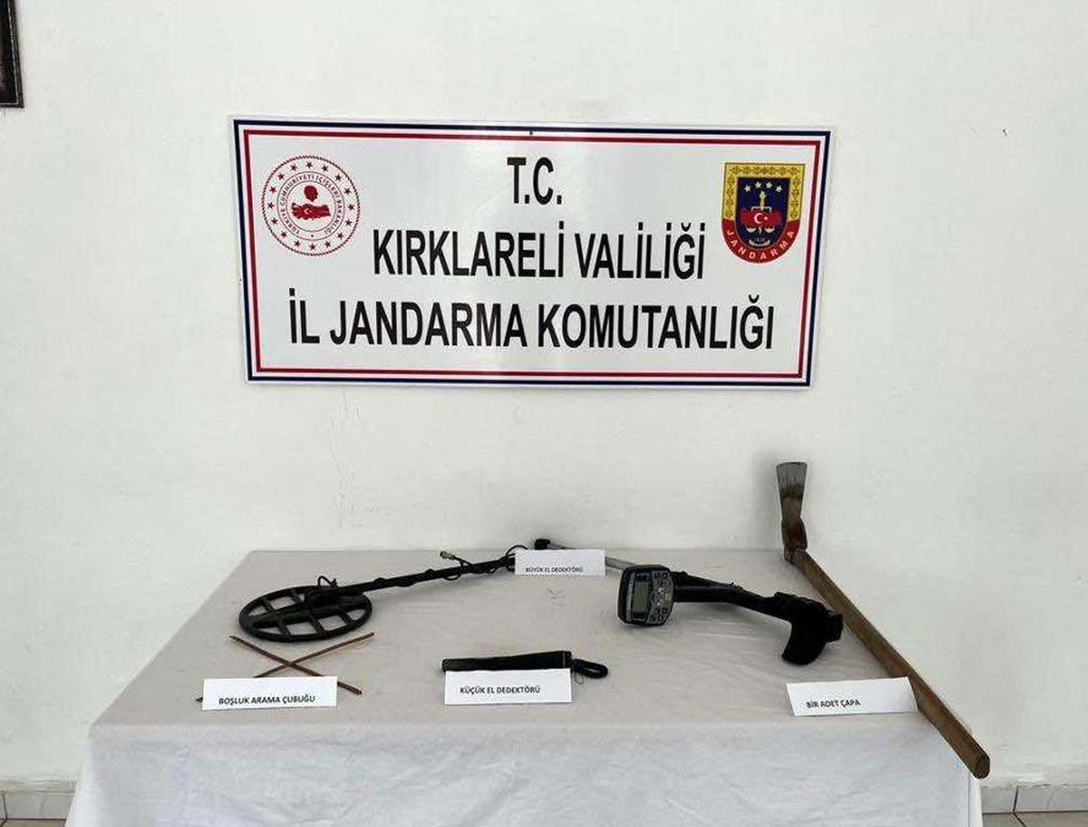 Kırklareli\'nde Kaçak Kazı Yapan 2 Şüpheli Yakalandı