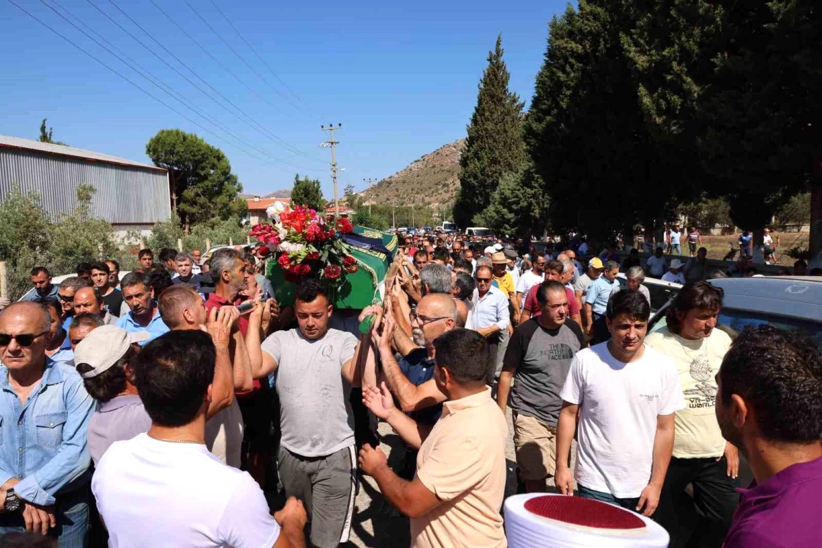 Marmaris Belediyesi zabıta personeli son yolculuğuna uğurlandı