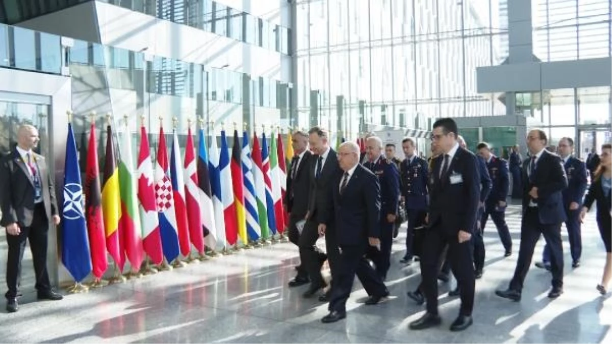 Milli Savunma Bakanı Güler, NATO Karargahı\'na geldi