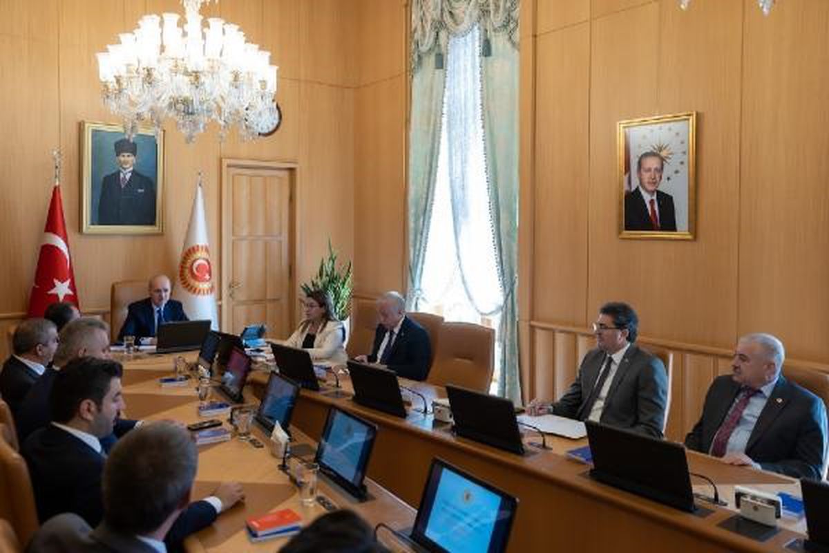 TBMM Başkanlık Divanı 28. dönem üyeleri ilk toplantısını gerçekleştirdi