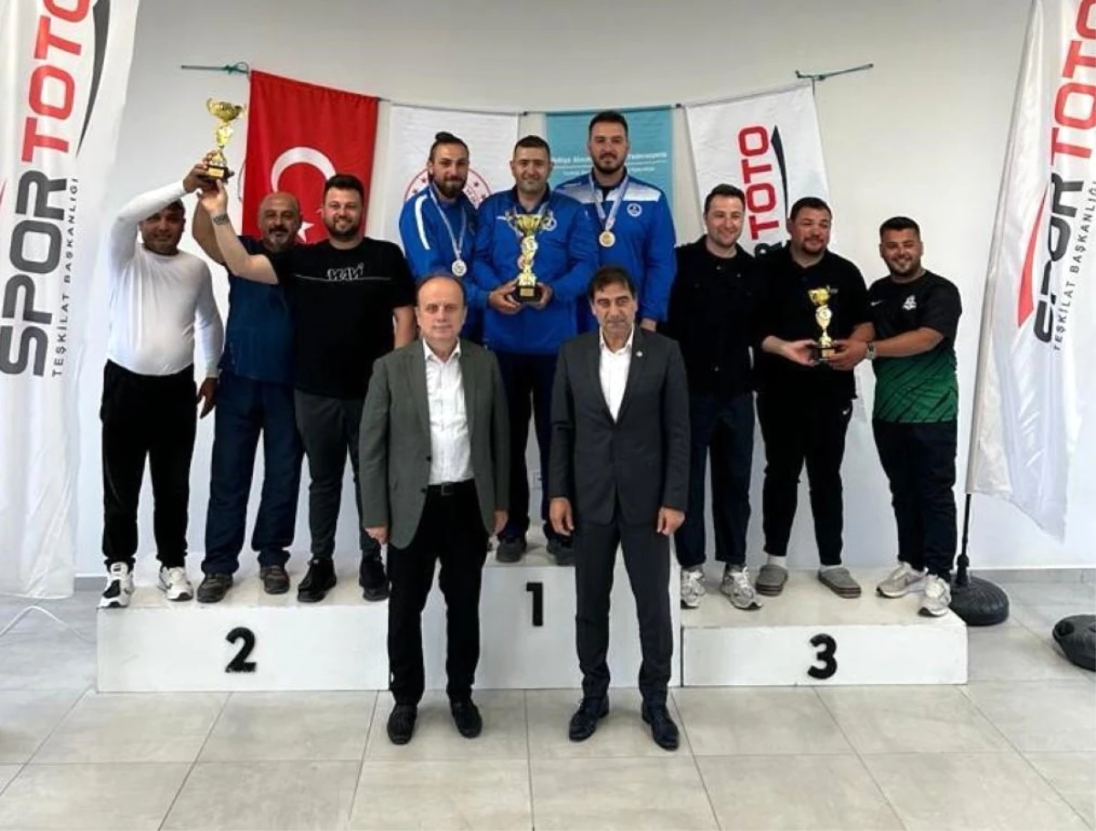 Kocaeli Büyükşehir Belediye Kağıtspor, Trap Türkiye Şampiyonası\'nda kürsüye ambargo koydu