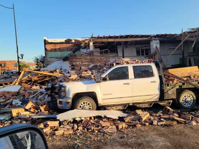 ABD'nin Texas Eyaletini hortum vurdu: 3 ölü ABD'nin Texas Eyaletini hortum vurdu: 3 ölü