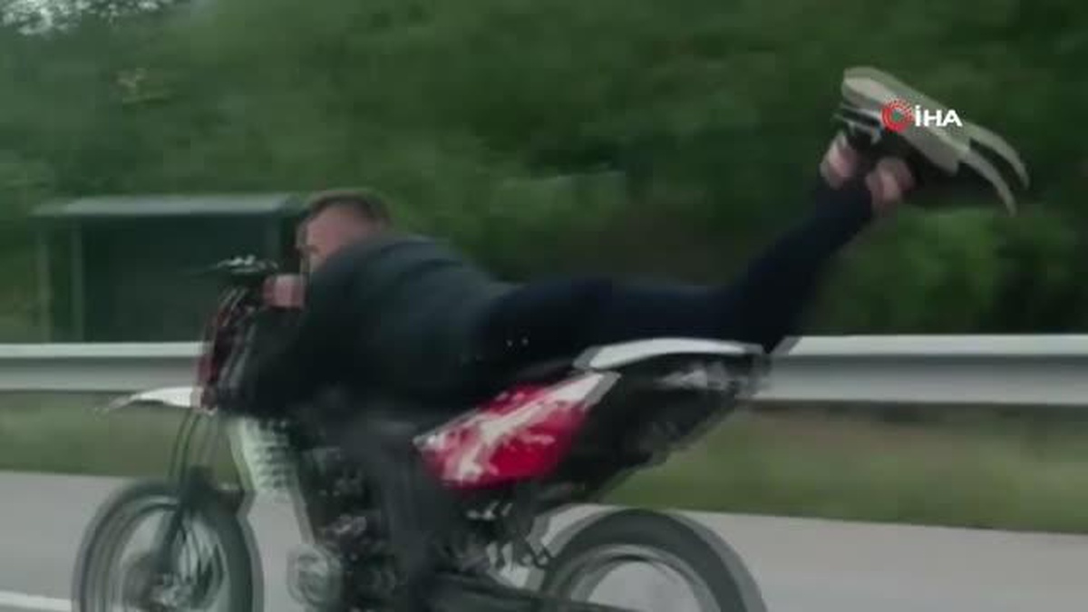 Trafikte Tehlikeli Yolculuklar Kamerada