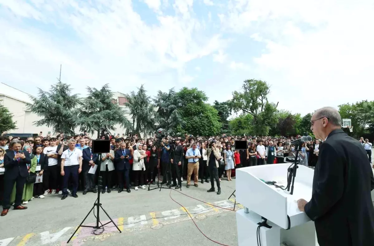 Cumhurbaşkanı Recep Tayyip Erdoğan: Öğretmen atamalarını sürdüreceğiz