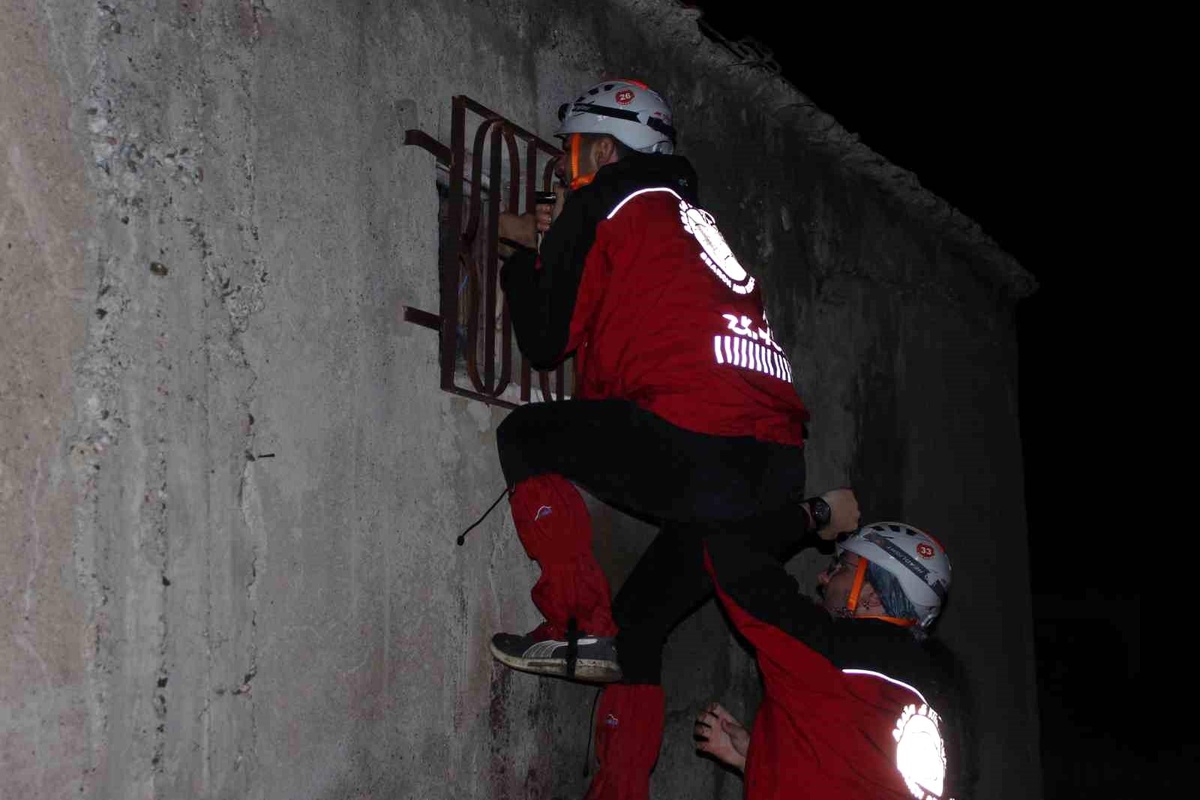 Kayseri\'de 8 yaşındaki çocuktan 16 saattir haber alınamıyor