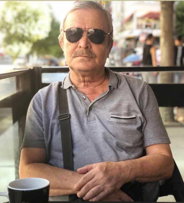 Eşini taciz eden komşusunu göğsünden vurarak öldürdü! Yoldan geçen bir kişi de yaralandı