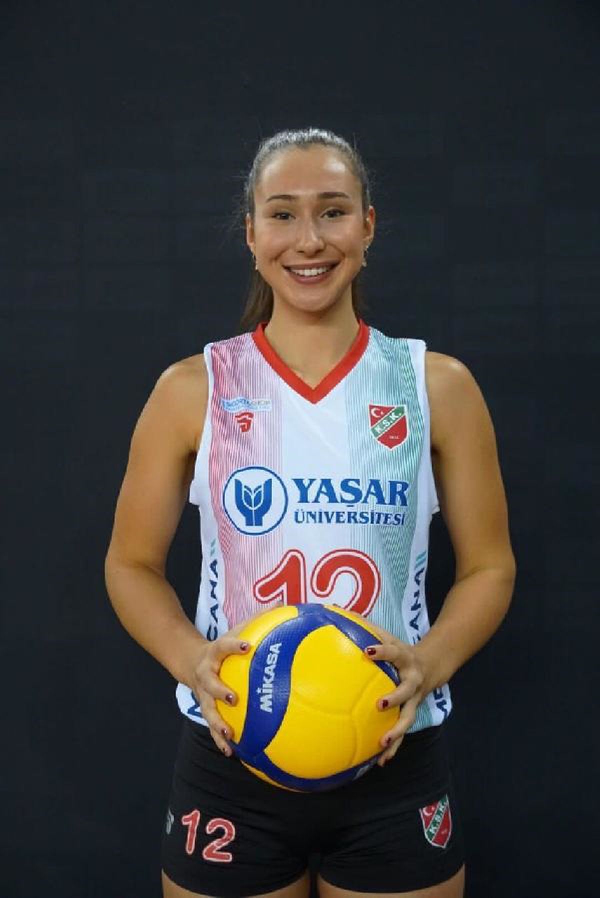 Ezgi Uludağ, Çukurova Belediyespor\'da
