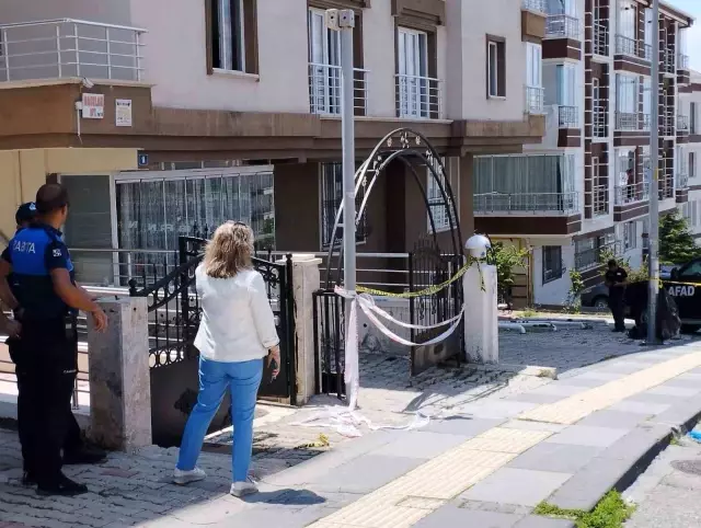 Ankara''''''''da Zehirlenme Olayı: Tarım İlacı Diğer Dairelere Sıçradı