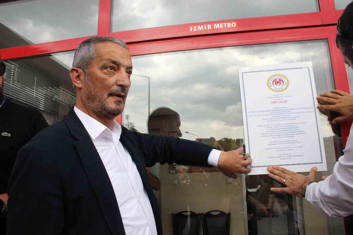 İzmir\'de Metro ve Tramvay İşçileri Grev Kararı Aldı