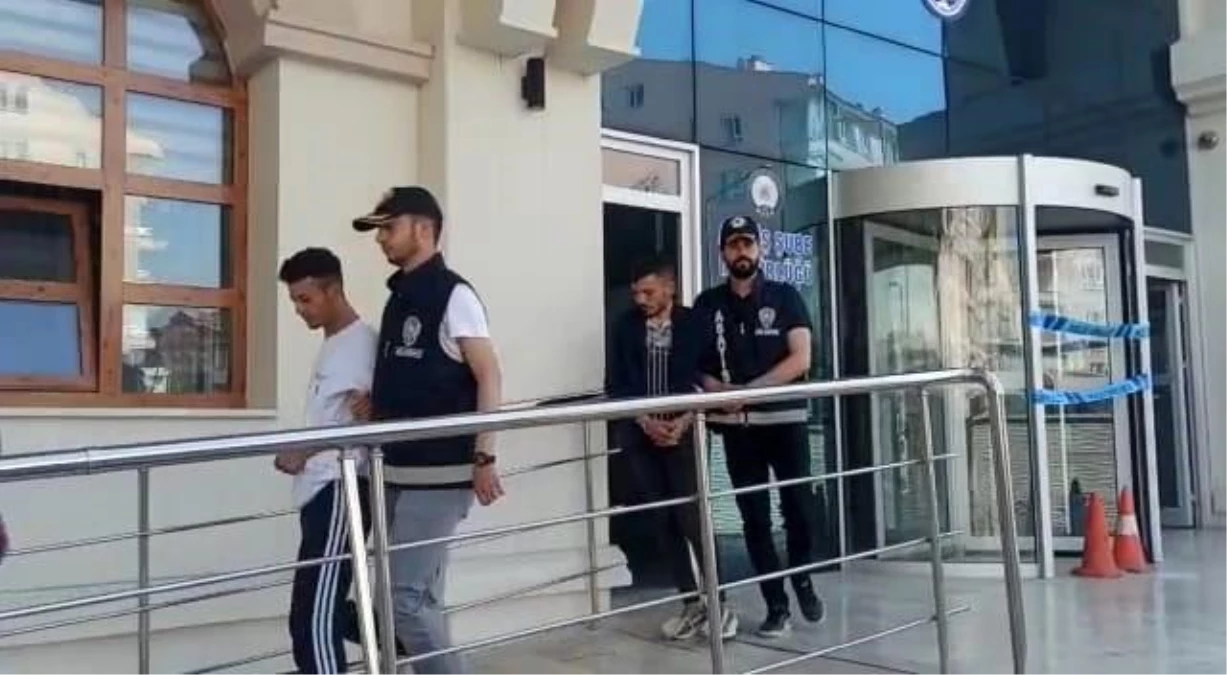 Konya\'da Cami ve Ev Hırsızları Yakalandı