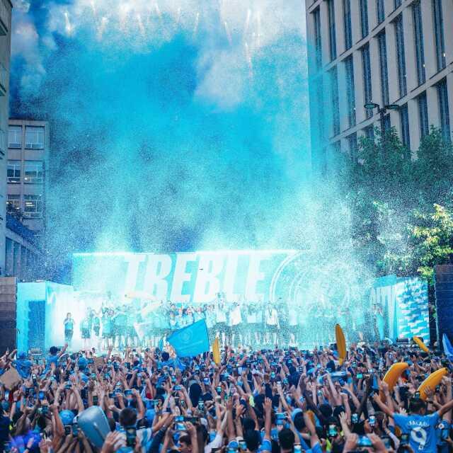 Kutlamalarda içki su gibi aktı! Manchester City'e sadece alkol için çıkan fatura ağızları açık bıraktı