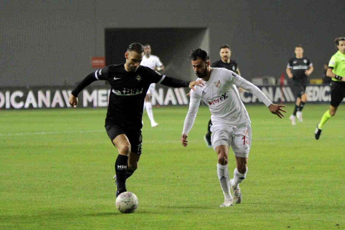 Altay\'da ödeme krizi: Marco Paixao kulüpten alacaklarını tahsil edemedi