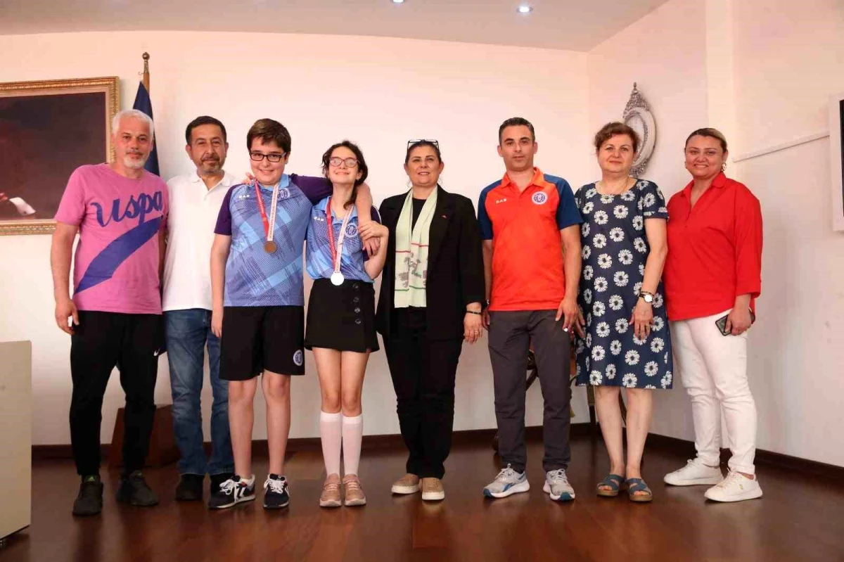 Otizmli gençler Türkiye Şampiyonası\'nda madalya kazandı