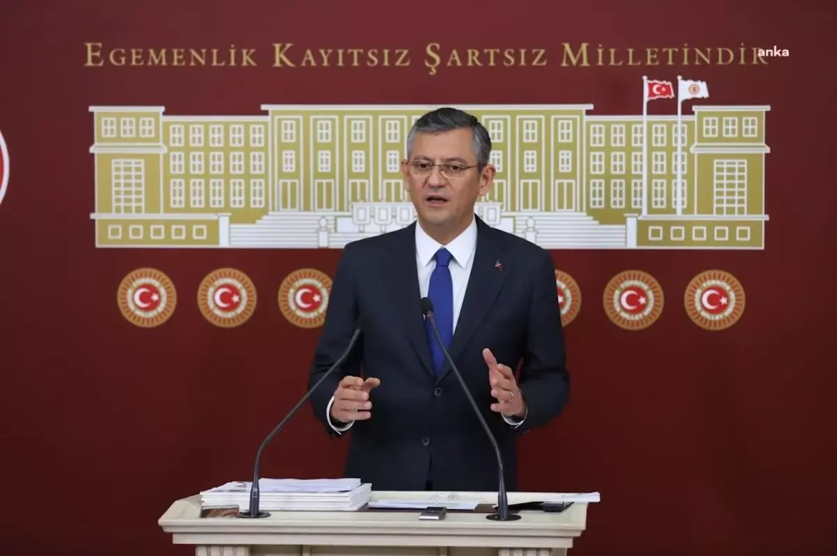 Özgür Özel\'den \'Abdülbaki Dakak\' Açıklaması: "Bu Kurumun Derhal Kapatılması, İsmi Geçen Vakfa Ait Benzer Yerlerin de Bir An Önce Denetim Altına...