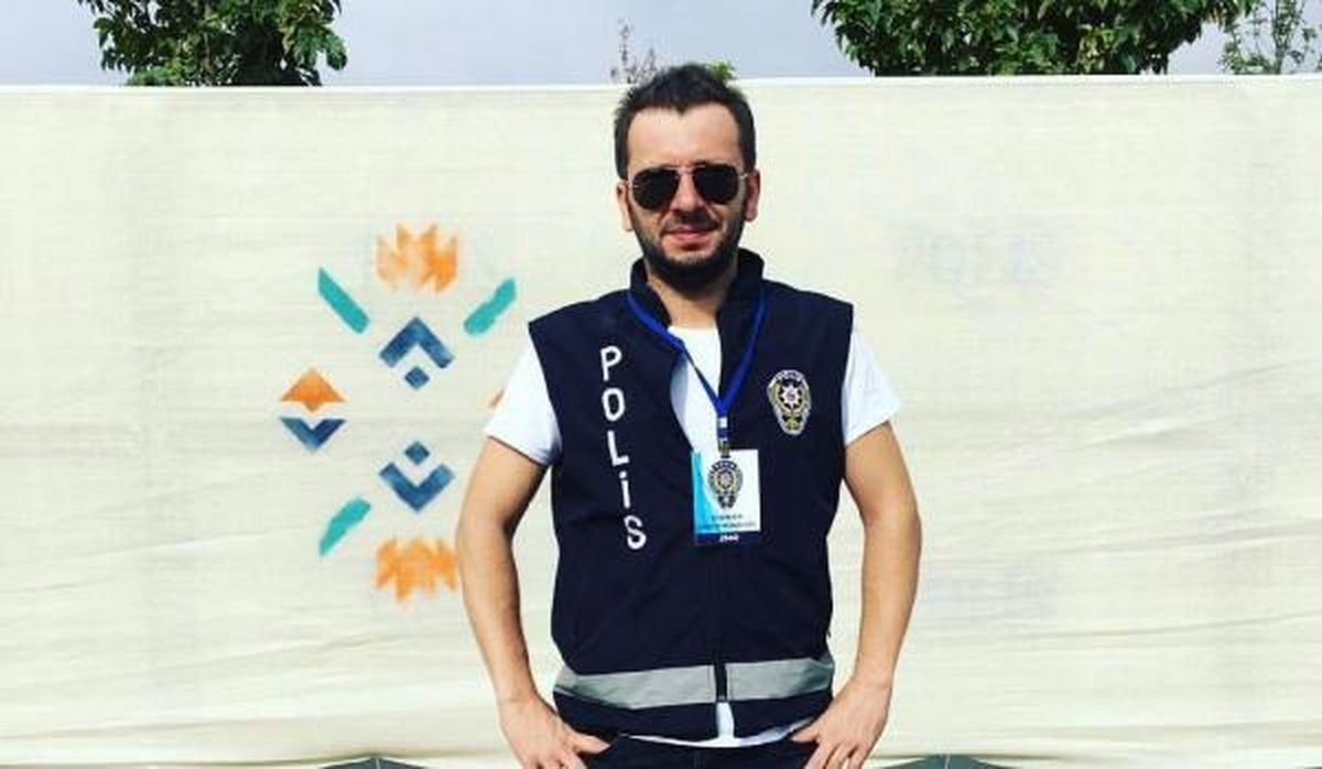Diyarbakır\'da Polis Memuru Futbol Maçında Kalp Krizi Geçirerek Hayatını Kaybetti