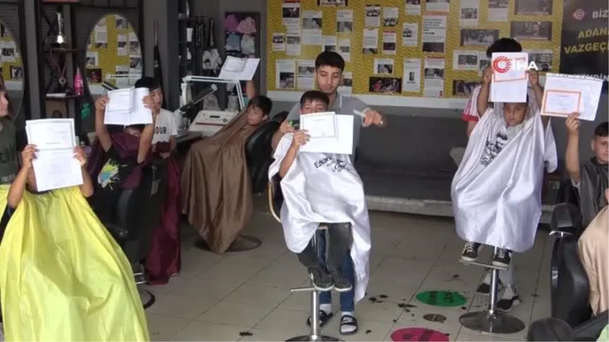 Adana\'da Takdir ve Teşekkür Alan Öğrenciler Ücretsiz Tıraş Edildi