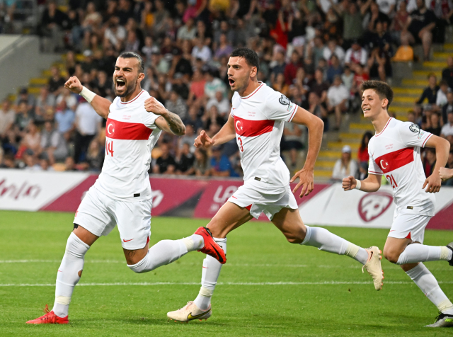 Türkiye, EURO 2024 Elemeleri D Grubu üçüncü maçında Letonya'yı deplasmanda 3-2 mağlup etti