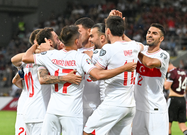 Türkiye, EURO 2024 Elemeleri D Grubu üçüncü maçında Letonya'yı deplasmanda 3-2 mağlup etti