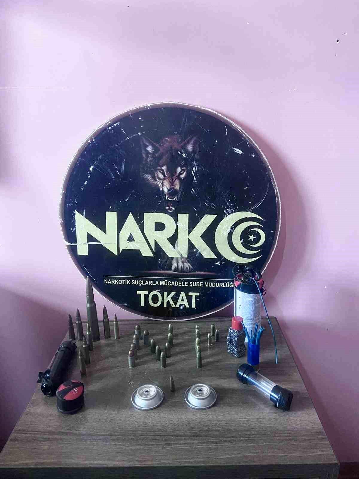 Tokat\'ta Uyuşturucu Operasyonunda El Yapımı Patlayıcı da Ele Geçirildi